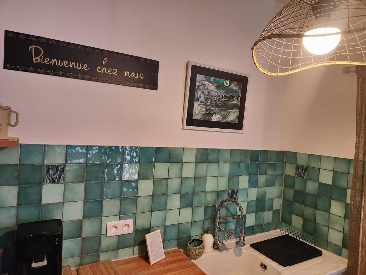 L'Empire D'Essences Appartement Valréas Dış mekan fotoğraf